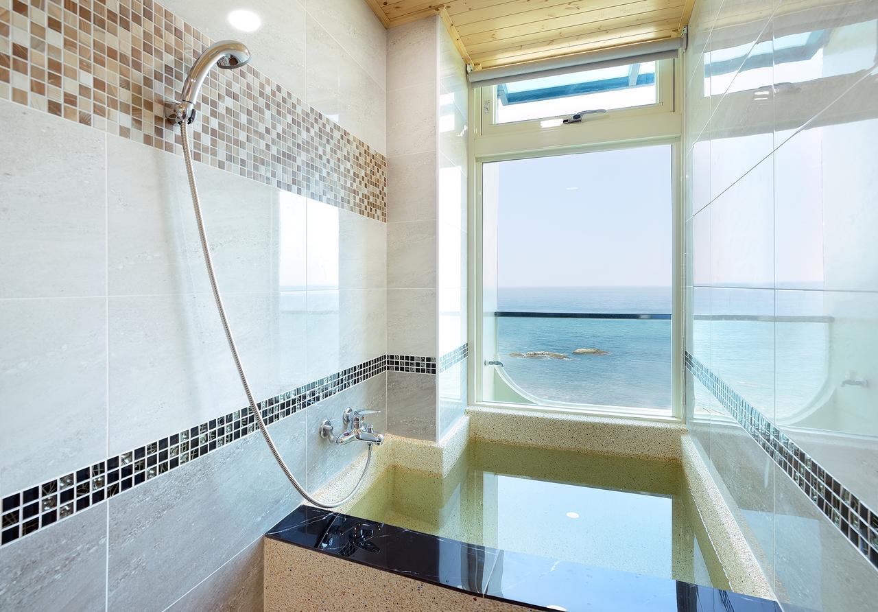 魚礁十五號民宿 Fishhome 15 無電梯 No Elevator 不接待六歲以下兒童 New Taipei City Bagian luar foto